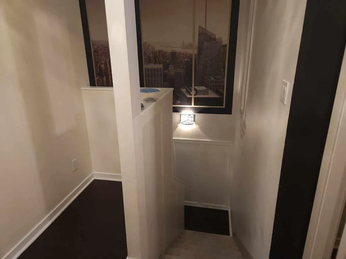 Corporate 2Br Townhouse In City Center Vancouver Kanada